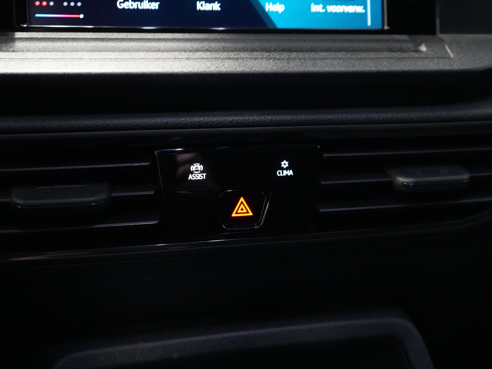 Volkswagen Caddy Cargo Van 2.0 TDI 125 ch BPM GRATUIT ! LED/ Carplay/ Sièges / Croisière/ Airco/ Caméra/ PDC/ LMV/ Attelage