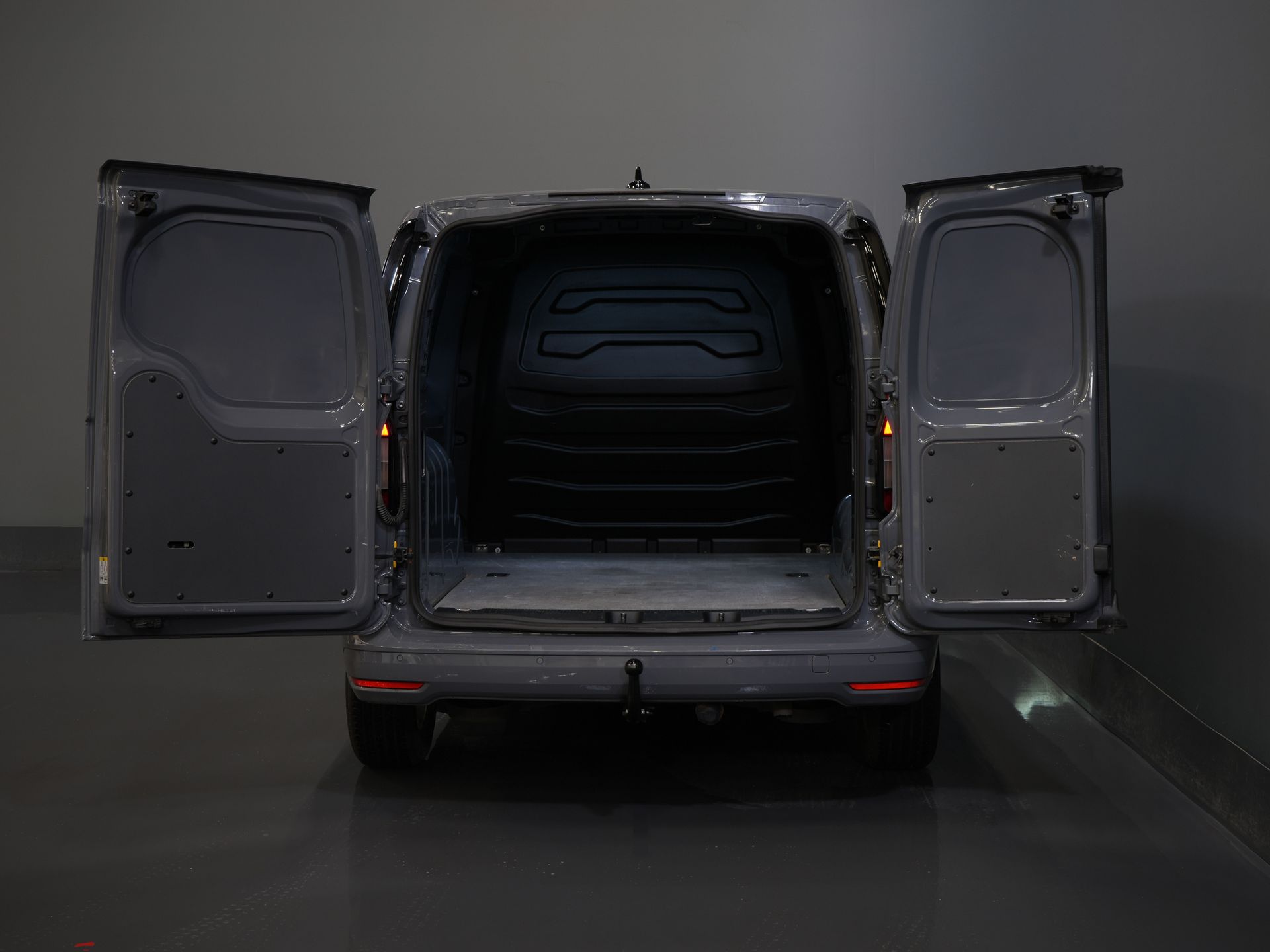 Volkswagen Caddy Cargo Van 2.0 TDI 125 ch BPM GRATUIT ! LED/ Carplay/ Sièges / Croisière/ Airco/ Caméra/ PDC/ LMV/ Attelage