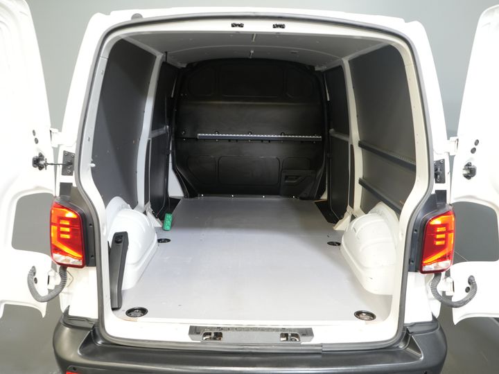 Volkswagen Transporter Van 2.0 TDI 150 KM DSG Aut. L2 Carplay/ 2x drzwi przesuwne/ Ogrzewanie siedzeń/ Airco/ Cruise/ PDC V+A/ Hak holowniczy