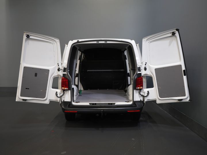 Volkswagen Transporter Van 2.0 TDI 150 к.с. DSG Aut. L2 Carplay/ 2x зсувні двері/ Підігрів сидінь/ Кондиціонер/ Круїз/ PDC V+A/ Буксирувальний гак