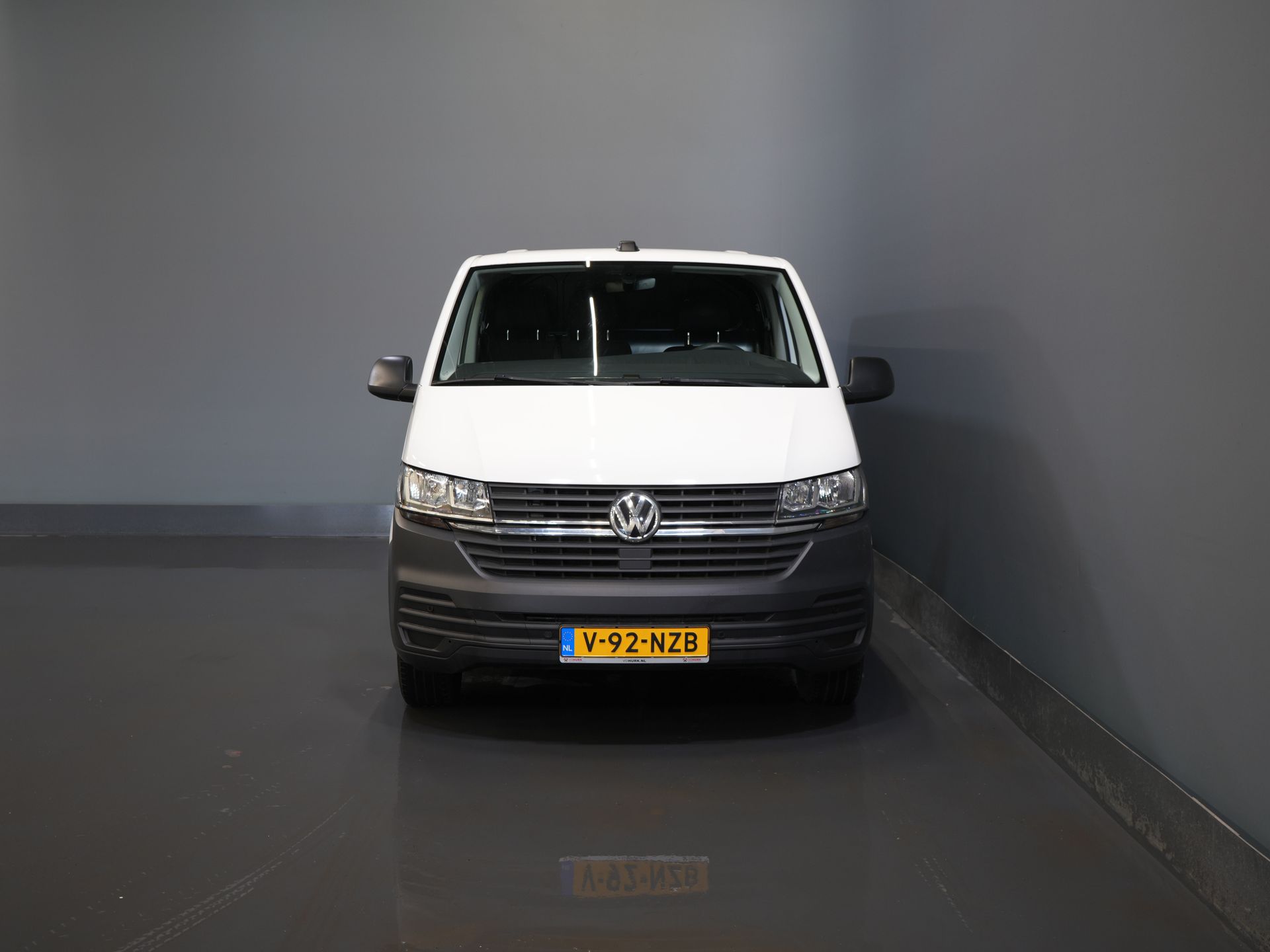 Volkswagen Transporter Van 2.0 TDI 150 KM DSG Aut. L2 Carplay/ 2x drzwi przesuwne/ Ogrzewanie siedzeń/ Airco/ Cruise/ PDC V+A/ Hak holowniczy