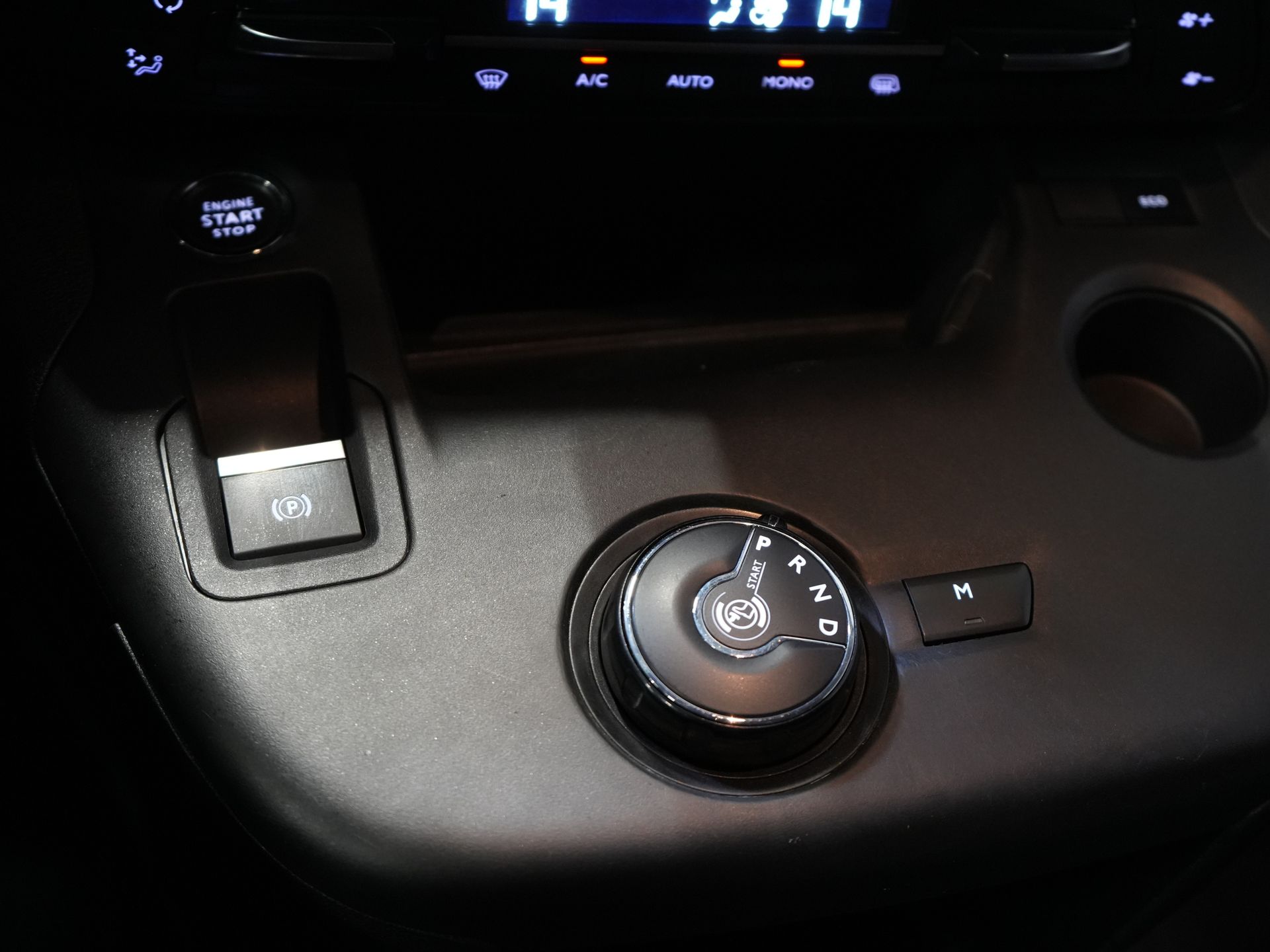 Toyota PROACE CITY Van 1.2 Turbo 130 KM Aut. BENZYNA 3OS./ Ogrzewanie foteli/ Klimatyzacja/ Keyless/ Carplay/ Cruise/ PDC/ Hak holowniczy