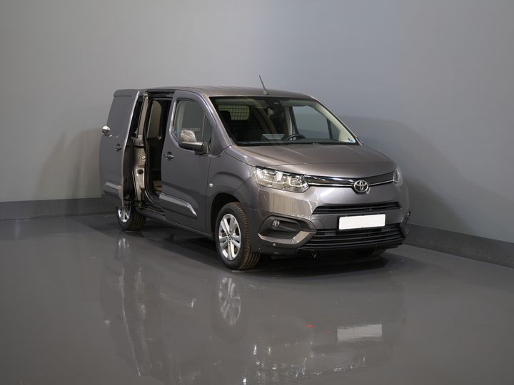 Toyota PROACE CITY Van 1.2 Turbo 130 CP Aut. BENZINE 3Pers./ Încălzire scaune/ Climă/ Keyless/ Carplay/ Cruise/ PDC/ Towbar