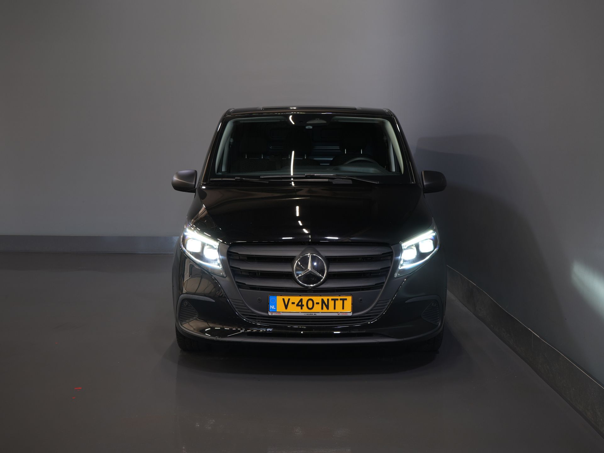 Mercedes-Benz Vito Bestelbus 119 CDI Aut. L3 LED/ 2.5t Trekverm./ 270Gr.Deuren/ Stoelverw./ Carplay/ Camera/ Trekhaak/ Cruise/ PDC/ DAB