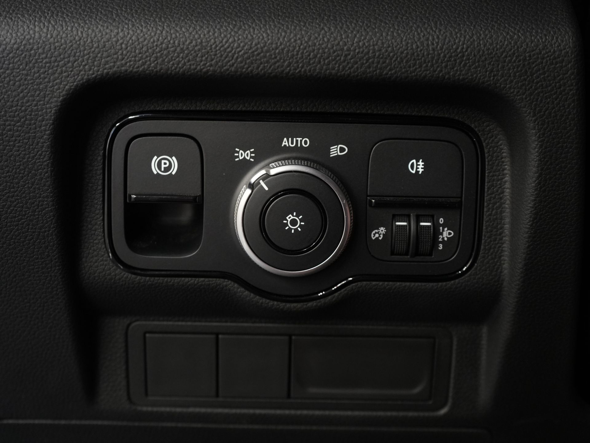 Mercedes-Benz Citan Bestelbus 110 CDI Aut. Stoelverw./ Carplay/ Cruise/ Camera/ Trekhaak/ DAB