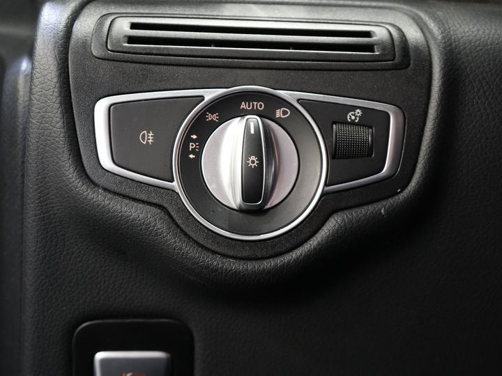 Mercedes-Benz Classe V Furgone 300d Aut. XL L3 Avantgarde Edition DC Doppia Cabina BPM GRATIS! 2xElek.Slidingdoor/ Pelle/ LED/ Standkachel/ Carplay/ Afn.Trekhaak/