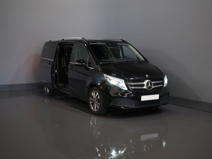 Mercedes-Benz V-Klasse Van 300d Aut. XL L3 Avantgarde Edition DC Double Cab BPM FREE! 2xElek.Schiebetür/ Leder/ LED/ Standkachel/ Carplay/ Afn.Trekhaak/