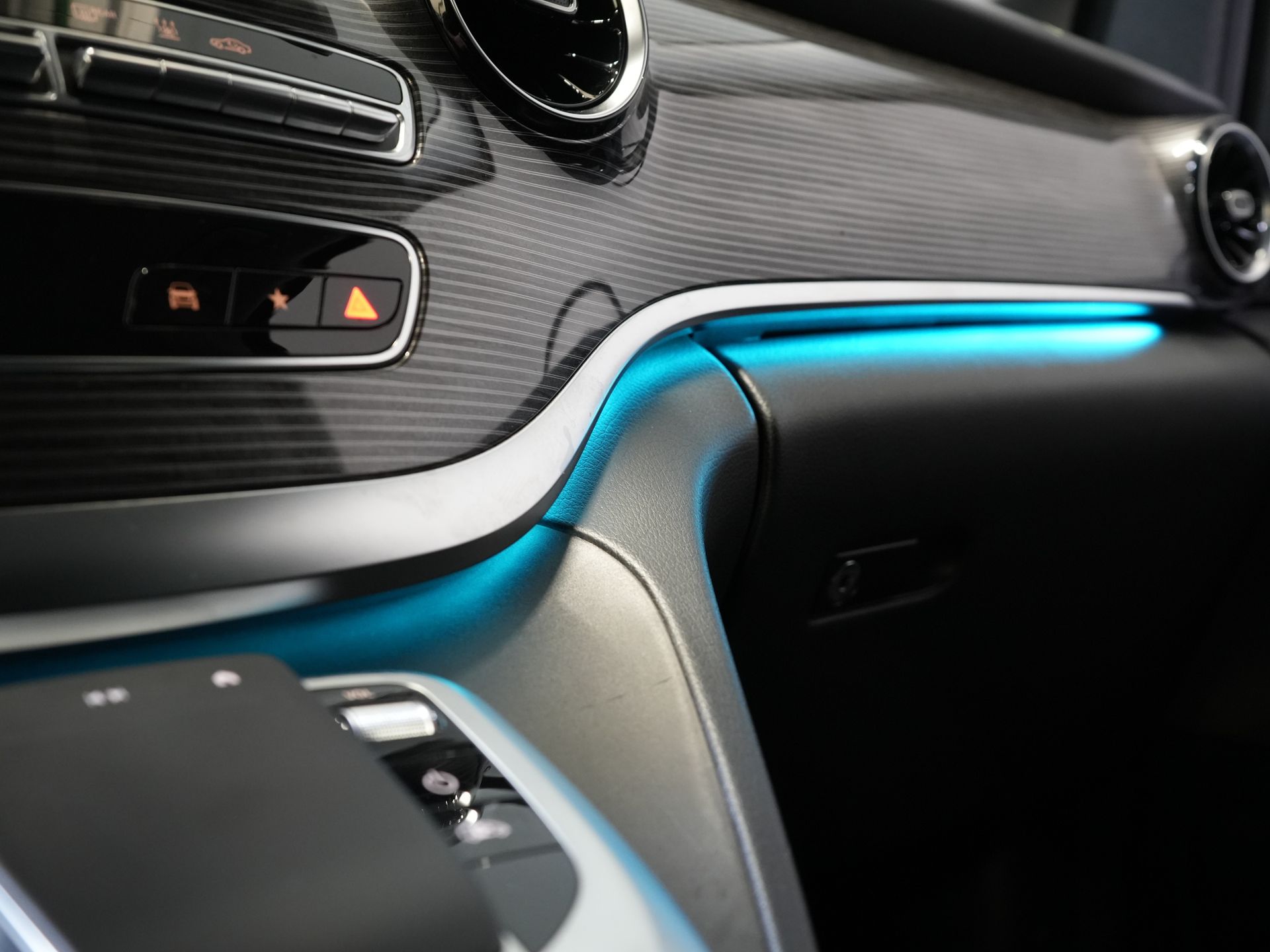 Mercedes-Benz Classe V Furgone 300d Aut. XL L3 Avantgarde Edition DC Doppia Cabina BPM GRATIS! 2xElek.Slidingdoor/ Pelle/ LED/ Standkachel/ Carplay/ Afn.Trekhaak/