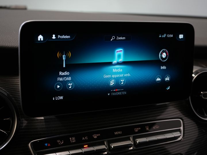 Mercedes-Benz V-Klasse Van 300d Aut. XL L3 Avantgarde Edition DC Double Cab BPM FREE! 2xElek.Schiebetür/ Leder/ LED/ Standkachel/ Carplay/ Afn.Trekhaak/
