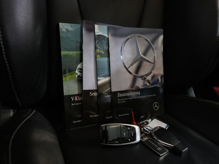 Mercedes-Benz Classe V Furgone 300d Aut. XL L3 Avantgarde Edition DC Doppia Cabina BPM GRATIS! 2xElek.Slidingdoor/ Pelle/ LED/ Standkachel/ Carplay/ Afn.Trekhaak/