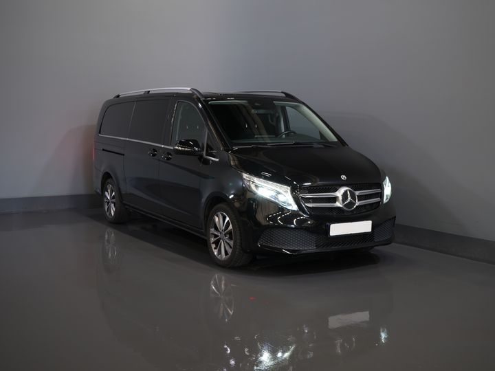 Mercedes-Benz V-Class Van 300d Aut. XL L3 Avantgarde Edition DC Double Cab BPM FREE! 2xElek.Slidingdoor/ Leather/ LED/ Standkachel/ Carplay/ Afn.Trekhaak/
