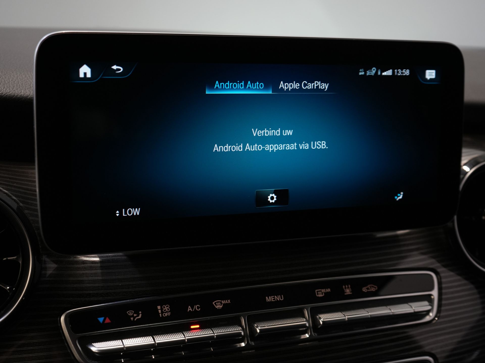 Mercedes-Benz V-Klasse Van 300d Aut. XL L3 Avantgarde Edition DC Double Cab BPM FREE! 2xElek.Schiebetür/ Leder/ LED/ Standkachel/ Carplay/ Afn.Trekhaak/