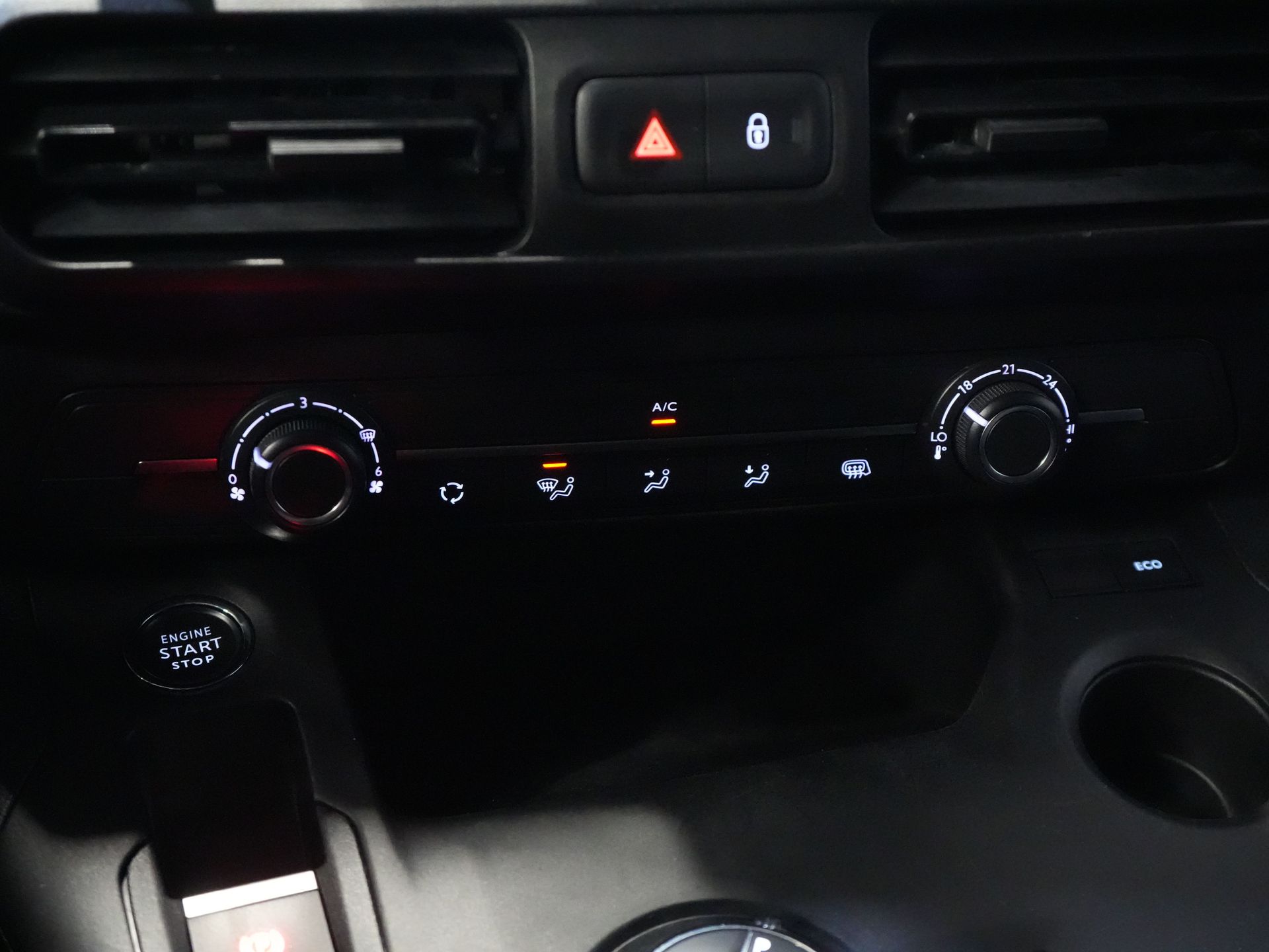 Opel Combo Van 1.5D 130 к.с. Авт. L2 BPM БЕЗКОШТОВНО! Carplay/ камера/ круїз/ PDC V+A