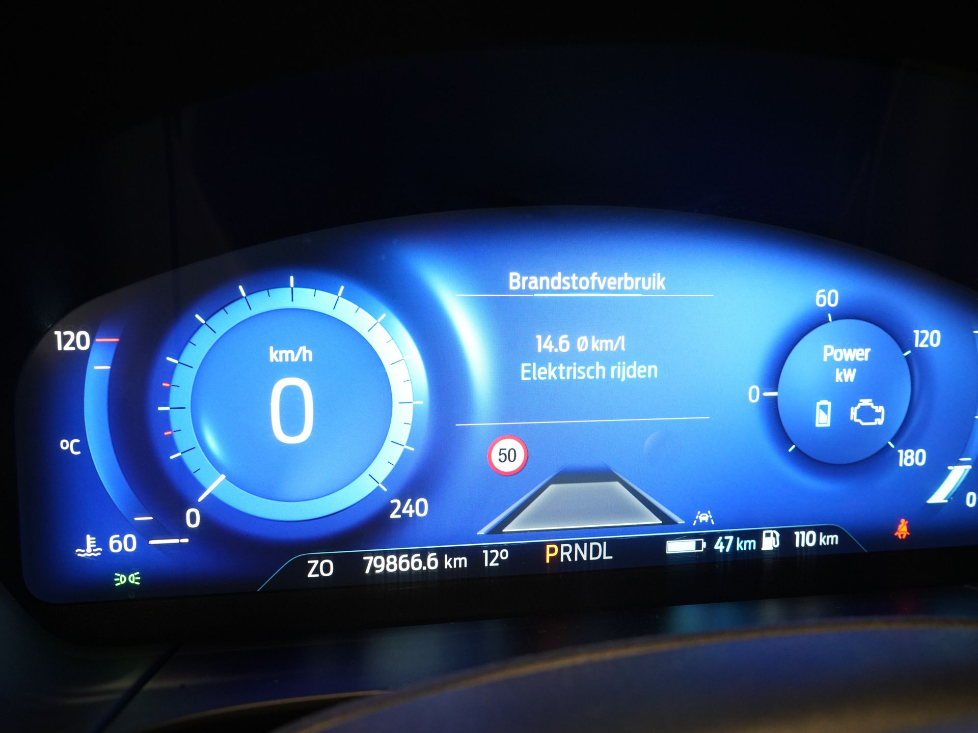 Ford Kuga SUV 2.5 PHEV 225 pk ST-Line LED/ Head-Up/ Adapt.cruise/ Standkachel/ Keyless/ Elek.klep/ Stoelverw/ Stuurverw./ Carplay/ Navi/ Clima
