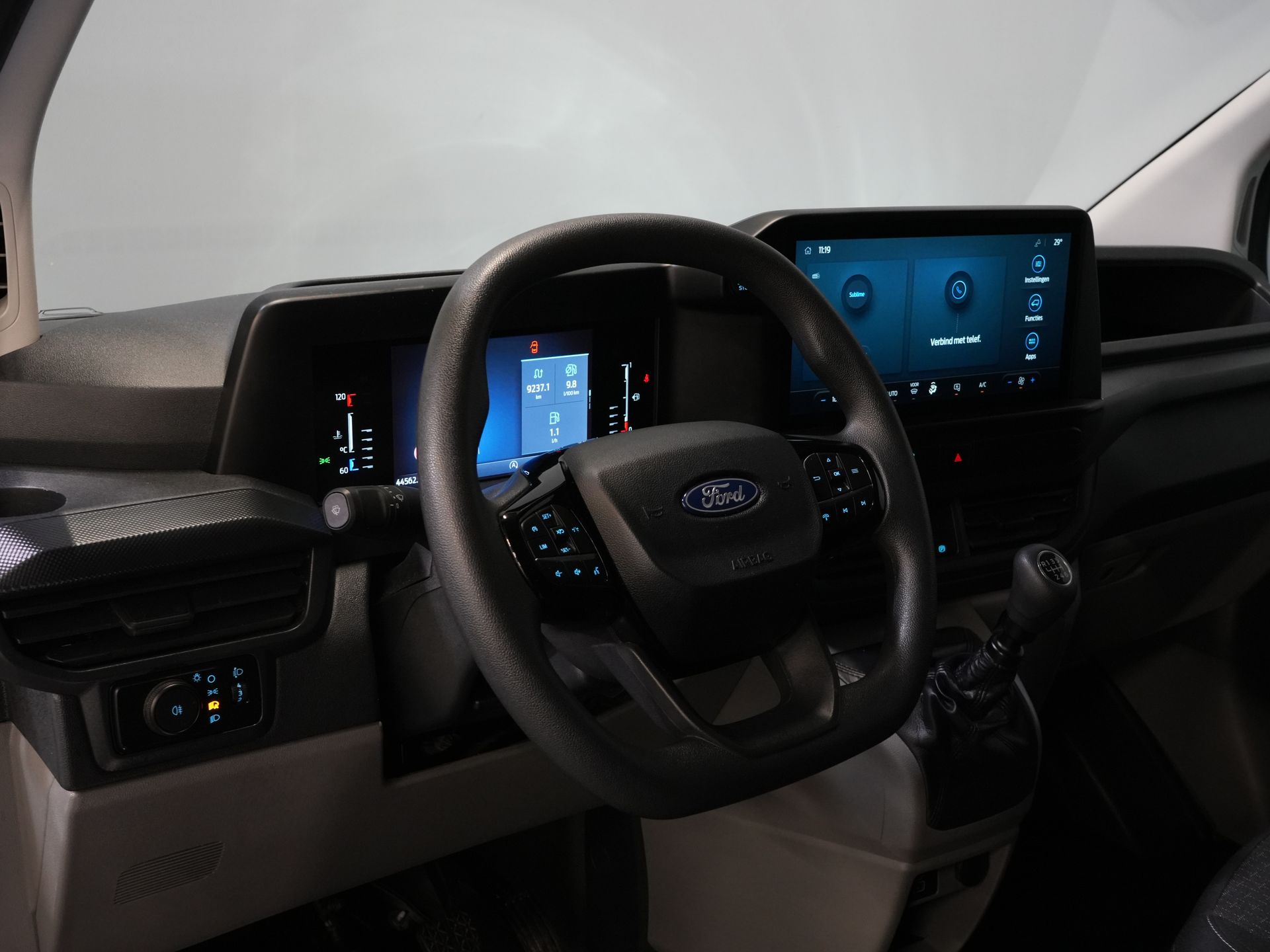 Ford Transit Custom Bestelbus 2.0 TDCI 136 pk L2 Trend LED/ Carplay/ Camera/ Climate/ PDC/ Cruise