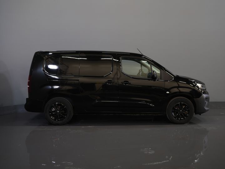 Citroën E-Berlingo Furgón 50 kWh 335 km WLTP L2 2x Puerta corredera/ Cargador rápido/ 3 Pers./ Llave/ Adapt.Cruise/ Navi/ Carplay/ Cámara/ LMV/ PDC/ Airco