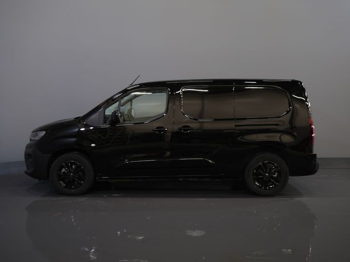 Citroën E-Berlingo Furgón 50 kWh 335 km WLTP L2 2x Puerta corredera/ Cargador rápido/ 3 Pers./ Llave/ Adapt.Cruise/ Navi/ Carplay/ Cámara/ LMV/ PDC/ Airco