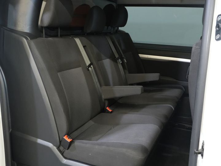 Opel Vivaro Van 2.0 CDTI 125 PS DC Doppelkabine Carplay/ 6 Pers./ Cruise/ Kamera/ PDC V+A/ Anhängerkupplung/ NL Auto