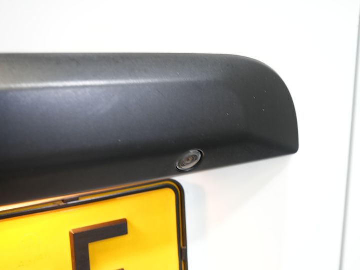 Opel Vivaro Van 2.0 CDTI 125 PS DC Doppelkabine Carplay/ 6 Pers./ Cruise/ Kamera/ PDC V+A/ Anhängerkupplung/ NL Auto