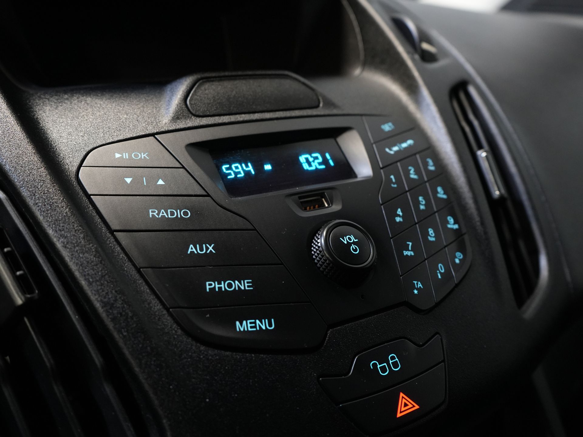 Ford Transit Connect Furgone 1.6 TDCI 100 CV L2 Trend BPM GRATIS! 3 Pers./ Airco/ NL Car/ Gancio di traino