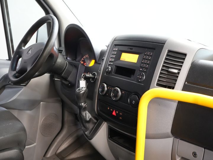 Mercedes-Benz Sprinter Passenger Transport Mercedes-Benz 313 2.2 CDI Aut. E6 L2H2 €10,890 Incl. VAT BPM FREE! TYLKO EKSPORT Kombi/ 9 osób/ Kombi/ 9P/ Airco/ Winda dla wózków inwalidzkich