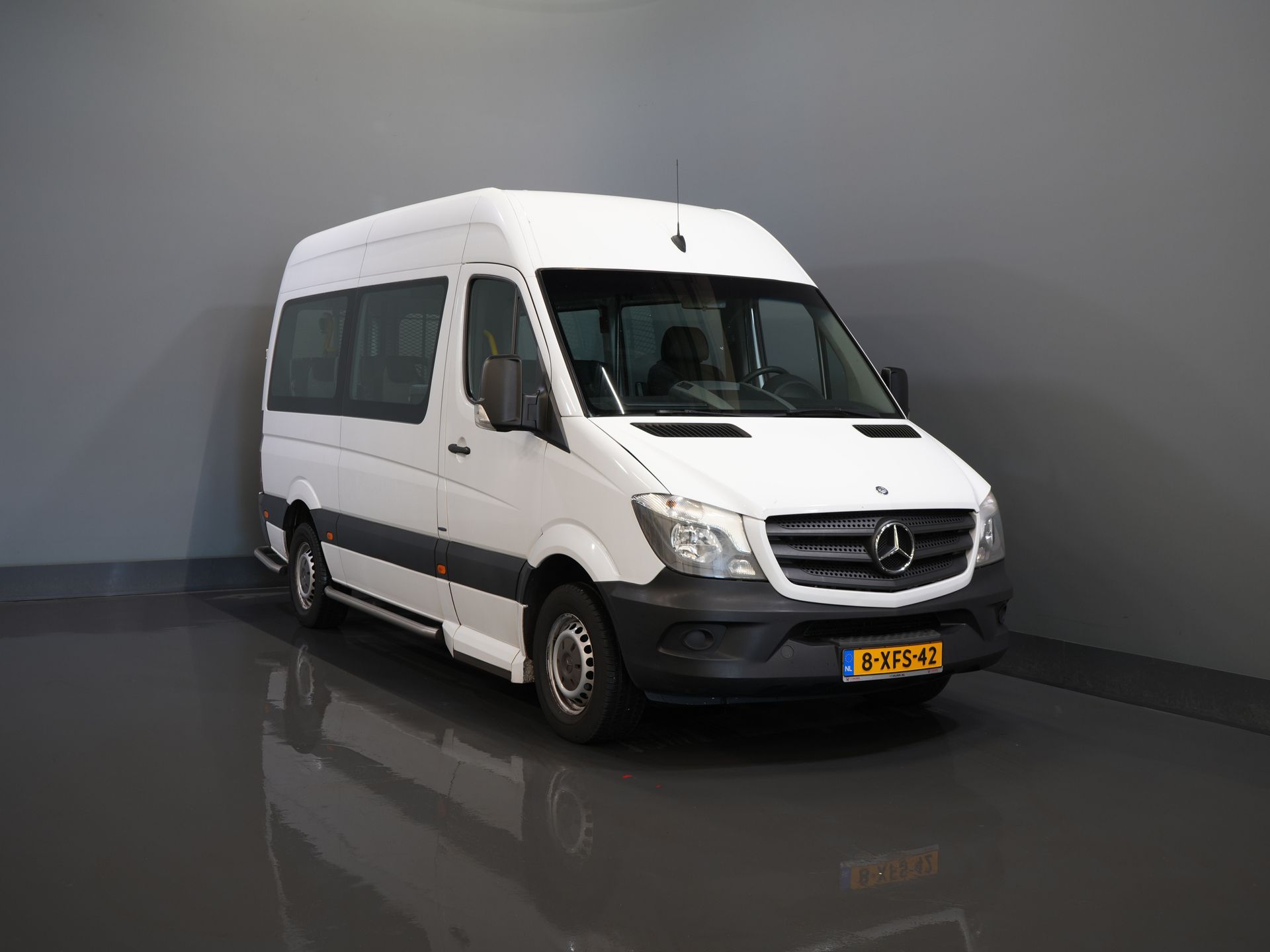 Mercedes-Benz Sprinter Passenger Transport Mercedes-Benz 313 2.2 CDI Aut. E6 L2H2 €10,890 Incl. VAT BPM FREE! TYLKO EKSPORT Kombi/ 9 osób/ Kombi/ 9P/ Airco/ Winda dla wózków inwalidzkich