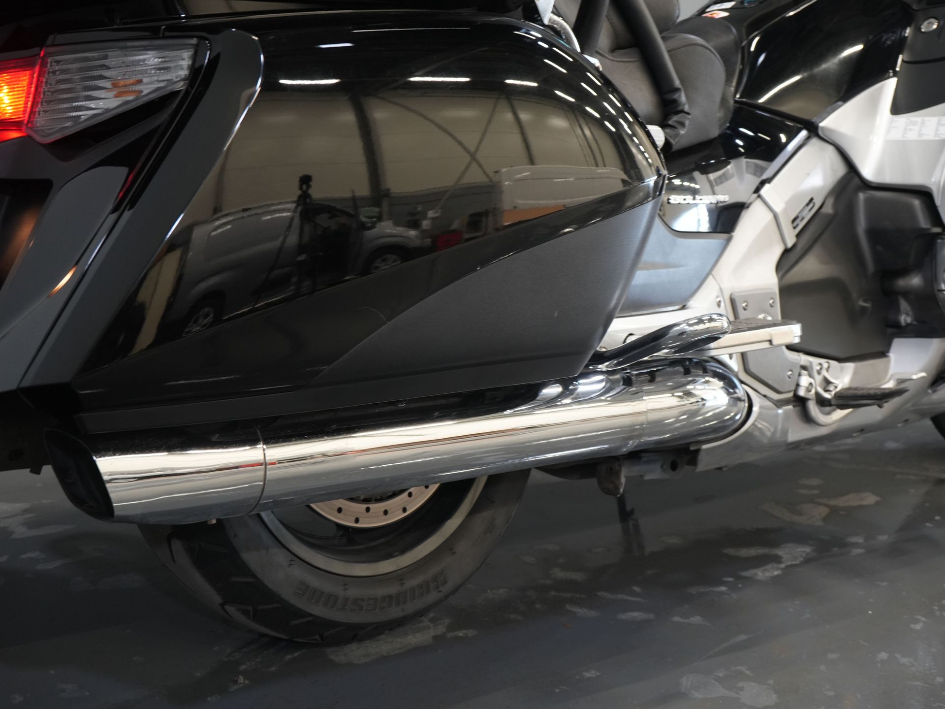 Honda Tour GL 1800 Gold Wing MARGE/ ABS/ Panniers/ Cruise/ Top box/ Radio