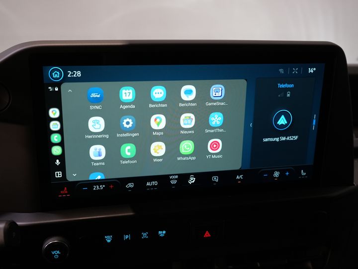 Ford E-Transit Custom Furgoneta 320 Trend 65 kWh 330 km WLTP LED/ Încărcător rapid/ 2,3 t Capacitate de remorcare/ Scaune încălzite/ Carplay/ Climatizare/ Cameră/ PDC/ Cruise control