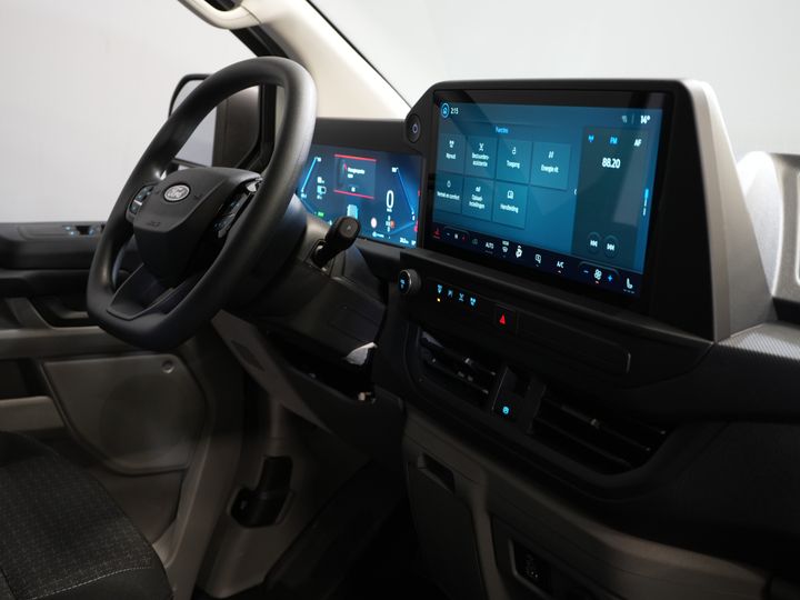 Ford E-Transit Custom Furgoneta 320 Trend 65 kWh 330 km WLTP LED/ Încărcător rapid/ 2,3 t Capacitate de remorcare/ Scaune încălzite/ Carplay/ Climatizare/ Cameră/ PDC/ Cruise control
