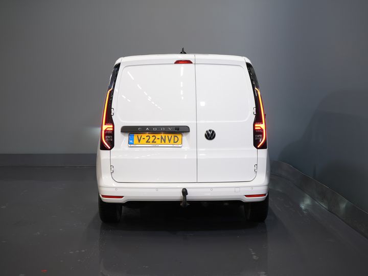 Volkswagen Caddy Cargo Van 2.0 TDI Aut. 125 CV 1ª Edición/ Adapt. Cruise/ LED/ Calefacción de pie/ Carplay/ LMV/ Gancho de remolque/ Cámara/ PDC V+A/