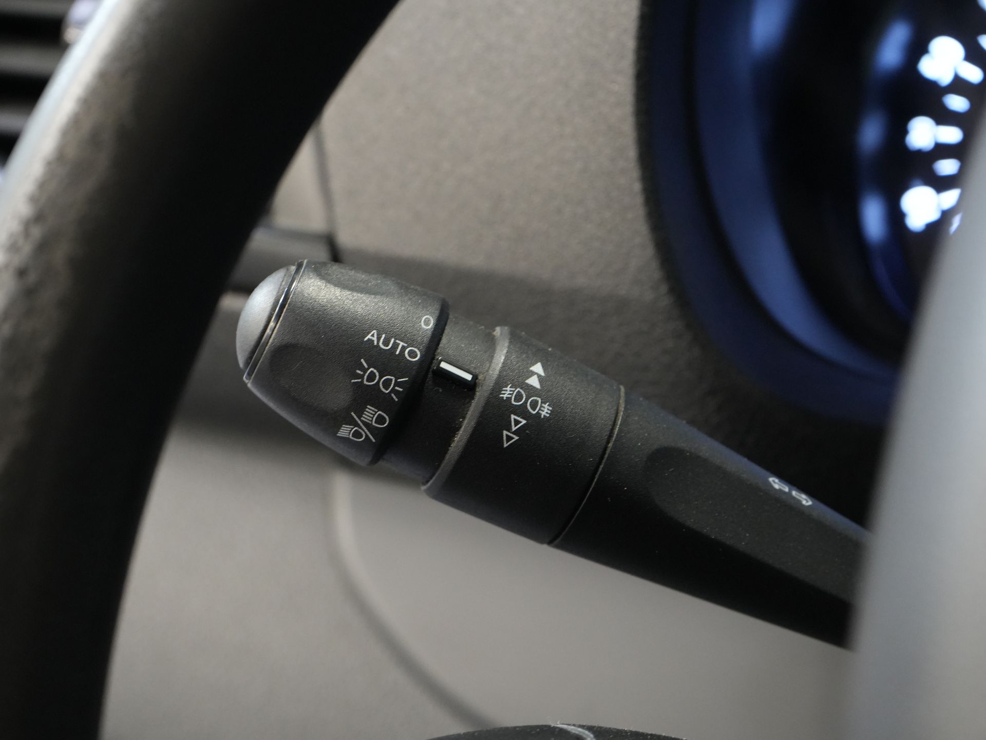 Citroën Jumpy Van 1.6 HDI L2 BPM GRATUIT ! Galerie de toit/ Alarme III/ Croisière/ Barre de remorquage/ PDC/ Airco