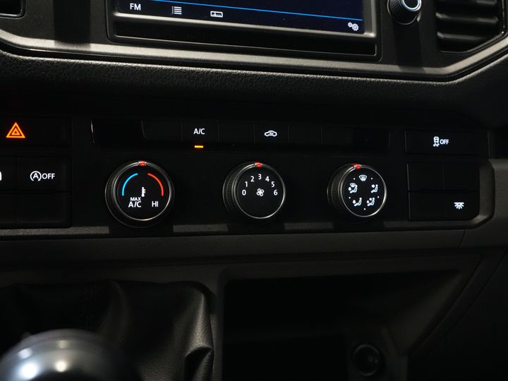 Volkswagen Crafter Van 2.0 TDI L3H2 Gev.stoel/ CarPlay/ Kamera/ Cruise/ Airco/ 270Gr. Türen