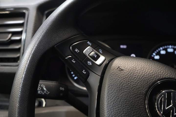 Volkswagen Crafter Van 2.0 TDI L3H2 Gev.stoel/ CarPlay/ Kamera/ Cruise/ Airco/ 270Gr. Türen