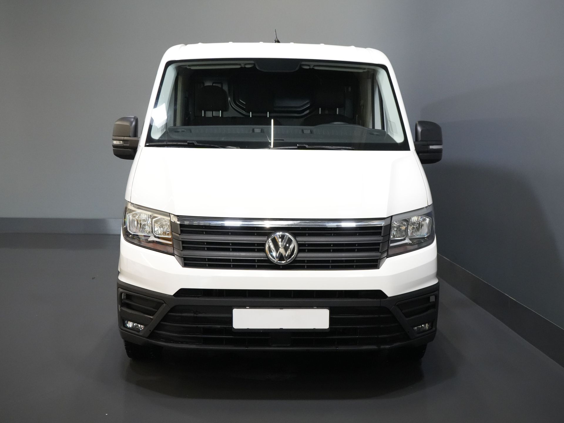 Volkswagen Crafter Van 2.0 TDI L3H2 Gev.stoel/ CarPlay/ Kamera/ Cruise/ Airco/ 270Gr. Türen