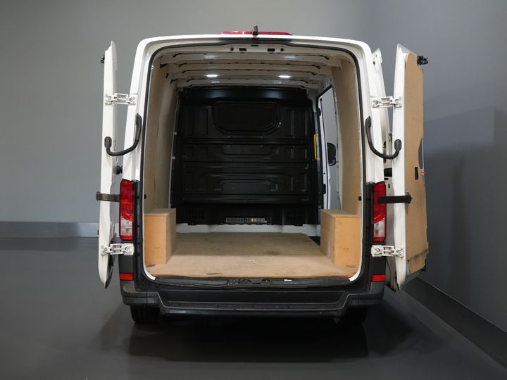 Volkswagen Crafter Van 2.0 TDI L3H2 Gev.stoel/ CarPlay/ Kamera/ Cruise/ Airco/ 270Gr. Türen