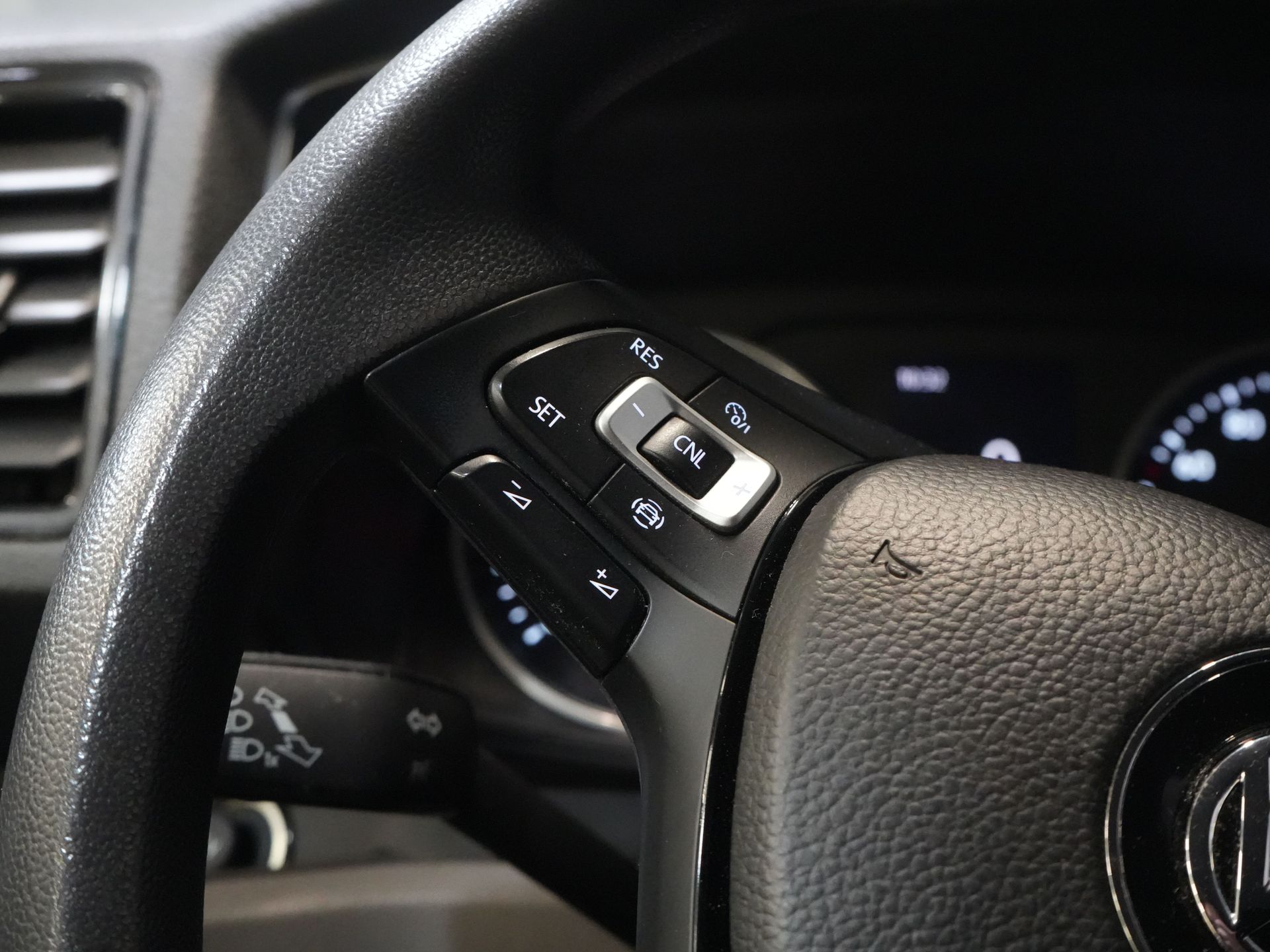 Volkswagen Crafter Van 2.0 TDI L3H2 Gev.stoel/ CarPlay/ Kamera/ Cruise/ Airco/ 270Gr. Türen