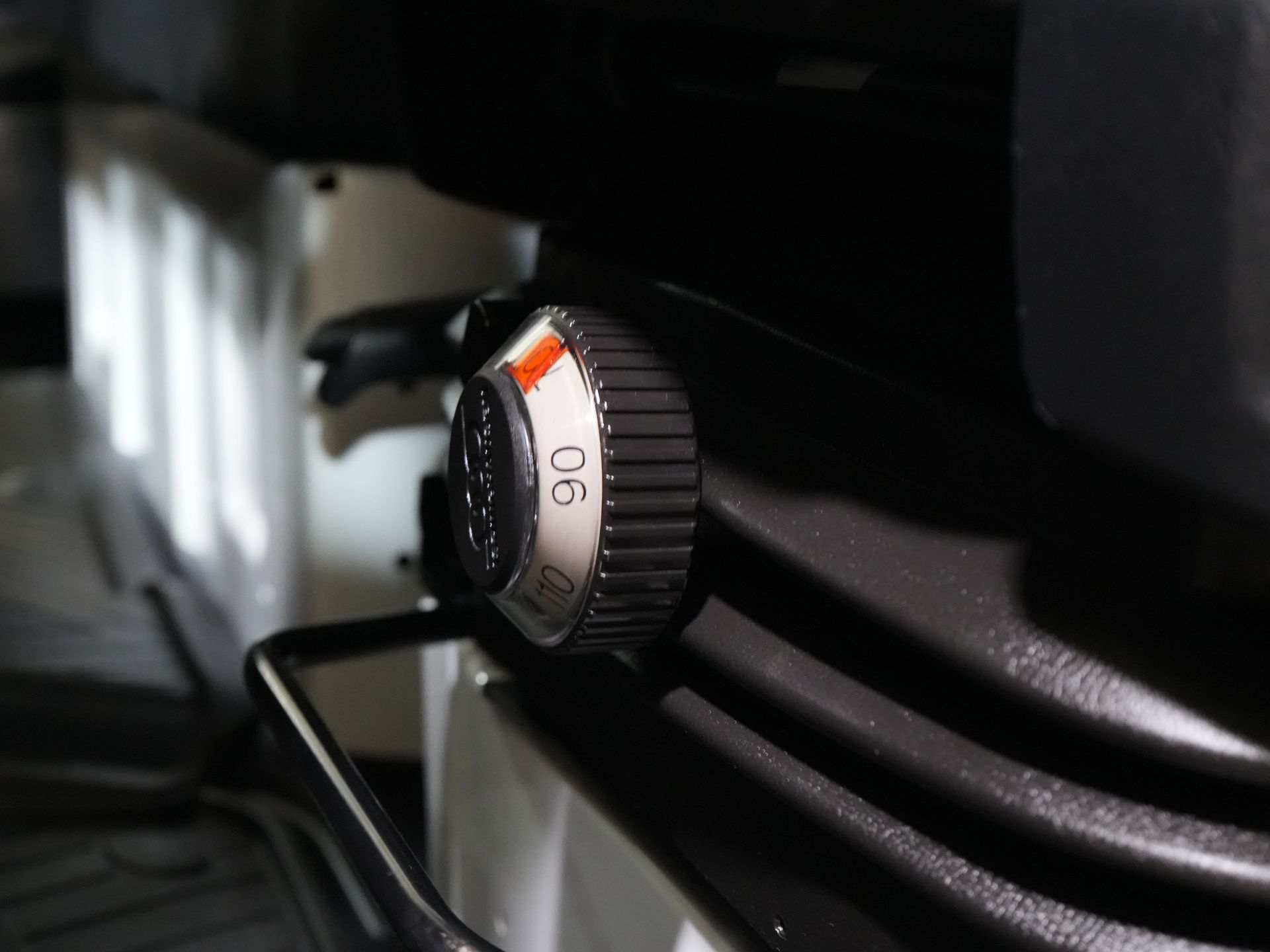 Mercedes-Benz Sprinter Van 317 CDI Aut. L2H2 BPM FREE! Elektrischer Sitz/ 270 Türen/ Sitzheizung/ Navi/ Kamera/ Cruise/ DAB