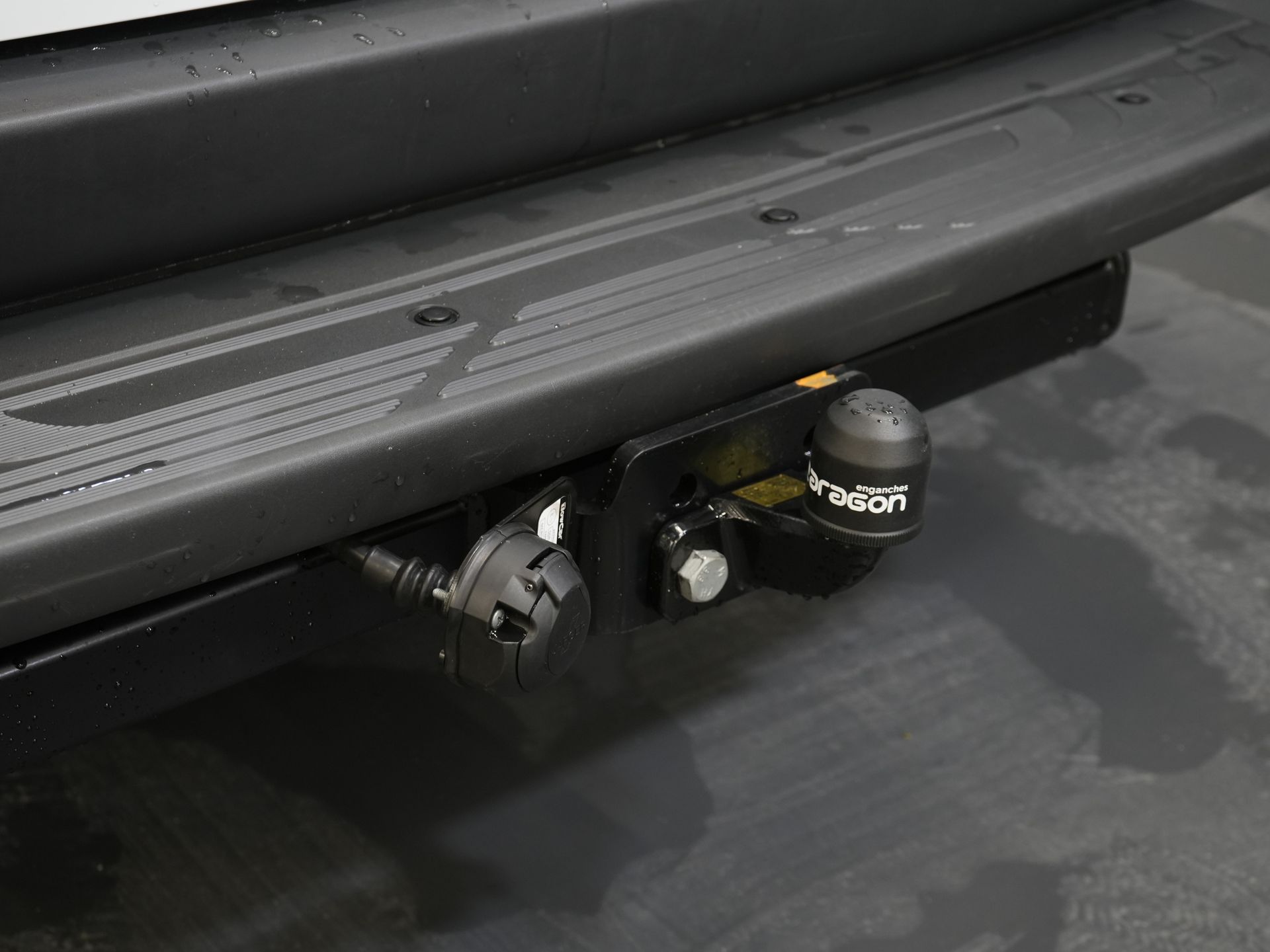 Mercedes-Benz Sprinter Van 317 CDI Aut. L2H2 BPM FREE! Elektrischer Sitz/ 270 Türen/ Sitzheizung/ Navi/ Kamera/ Cruise/ DAB