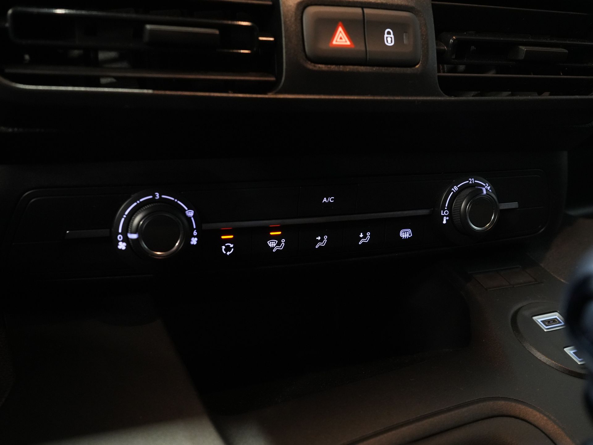 Toyota PROACE CITY Bestelbus 1.5 LED/ Virtual Cockpit/ DAB/ PDC/ Cruise/ Airco