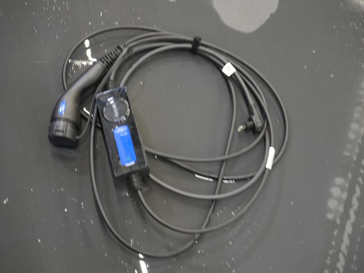 Ford Kuga SUV 2.5 PHEV 225 к.с. ST-Line LED/ Head-Up/ Adapt.cruise/ Keyless/ Elek.flap/ Stoelverw/ Steeringverw./ Carplay/ Navi/ Climate/ PDC