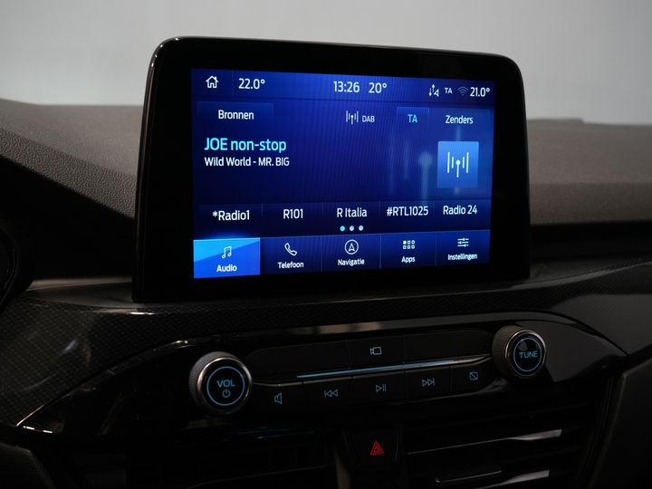 Ford Kuga SUV 2.5 PHEV 225 к.с. ST-Line LED/ Head-Up/ Adapt.cruise/ Keyless/ Elek.flap/ Stoelverw/ Steeringverw./ Carplay/ Navi/ Climate/ PDC