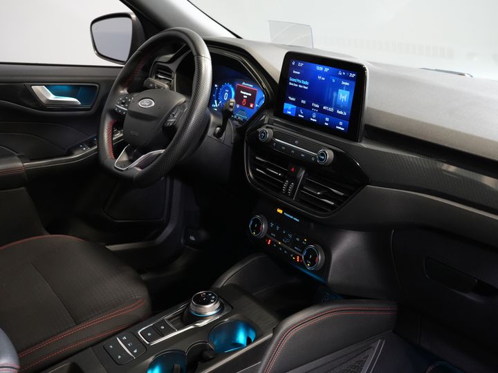 Ford Kuga SUV 2.5 PHEV 225 к.с. ST-Line LED/ Head-Up/ Adapt.cruise/ Keyless/ Elek.flap/ Stoelverw/ Steeringverw./ Carplay/ Navi/ Climate/ PDC