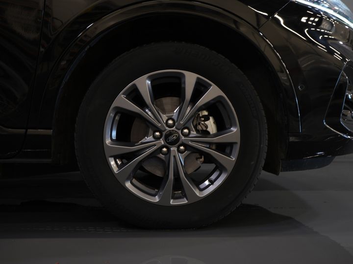 Ford Kuga SUV 2.5 PHEV 225 к.с. ST-Line LED/ Head-Up/ Adapt.cruise/ Keyless/ Elek.flap/ Stoelverw/ Steeringverw./ Carplay/ Navi/ Climate/ PDC