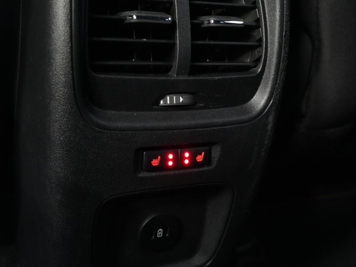 Ford Kuga SUV 2.5 PHEV 225 к.с. ST-Line LED/ Head-Up/ Adapt.cruise/ Keyless/ Elek.flap/ Stoelverw/ Steeringverw./ Carplay/ Navi/ Climate/ PDC