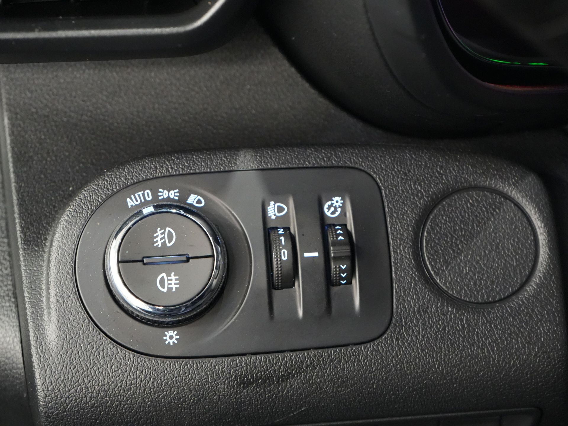 Opel Combo Bestelbus 1.5 CDTI 100 pk L2 BPM VRIJ NL Auto/ Carplay/ DAB/ Navi/ Cruise/ Camera/ PDC