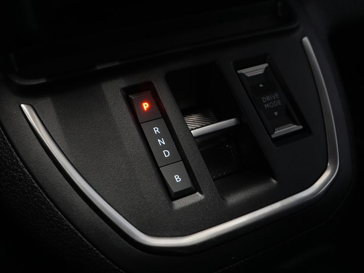 Citroën ë-Jumpy Van L3 75 kWh 330 km WLTP Schnellladegerät/ Carplay/ PDC/ Airco/ Cruise/ 3 Pers.