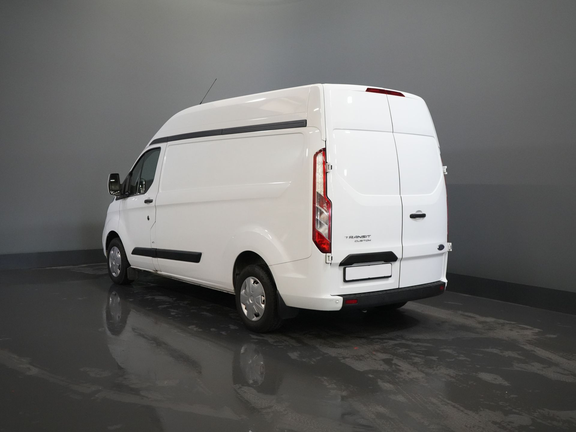 Ford Transit Custom Vans 2.0 TDCI 130 CP L2H2 Adapt.Cruise/ 2.8t Towingverm./ CarPlay/ Navi/ Airco/ PDC