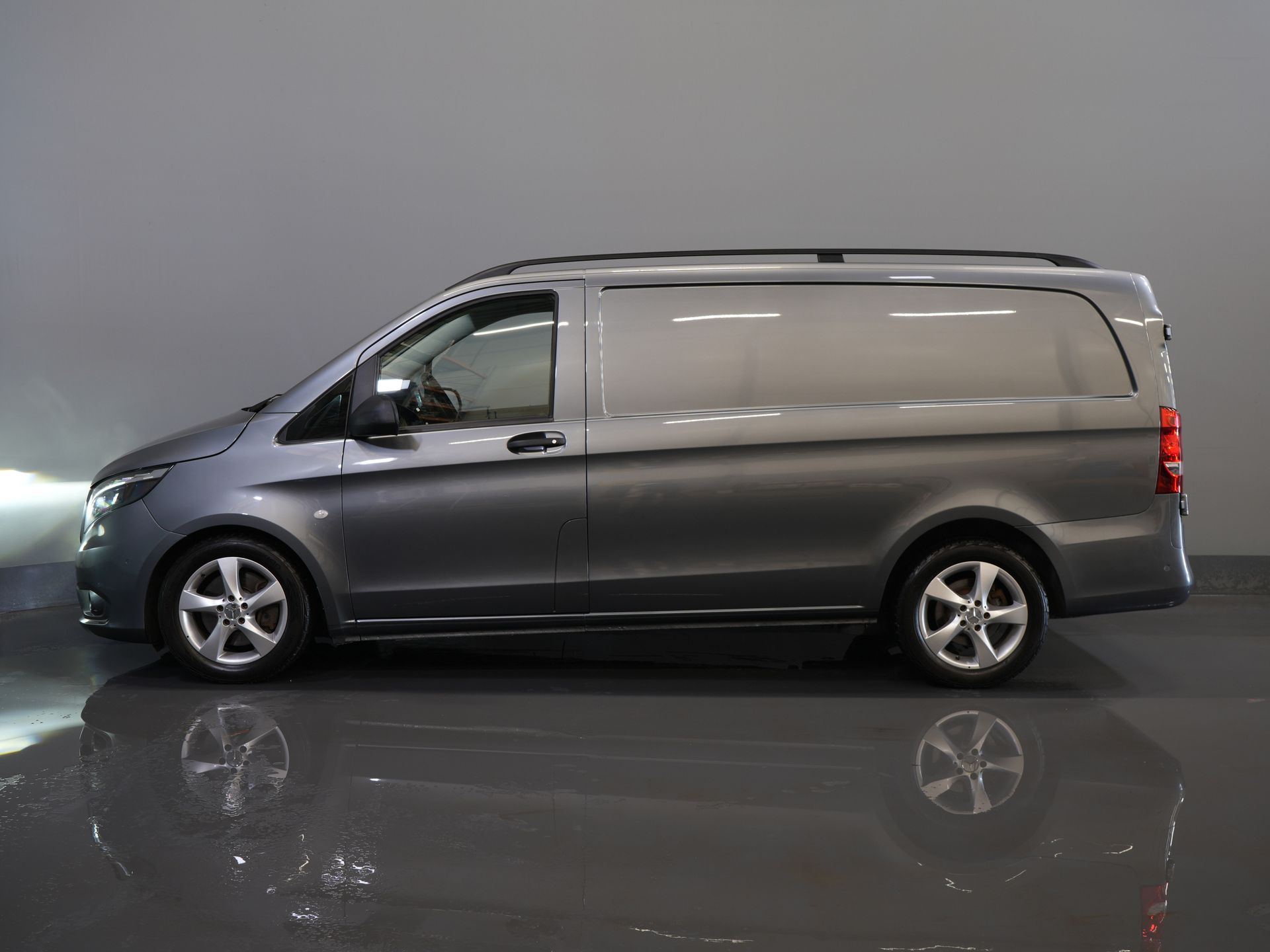 Mercedes-Benz Vito Van 119 CDI Aut. L2 LED/ Підігрів сидінь/ Carplay/ Круїз/ Кондиціонер/ Камера/ PDC V+A/ LMV