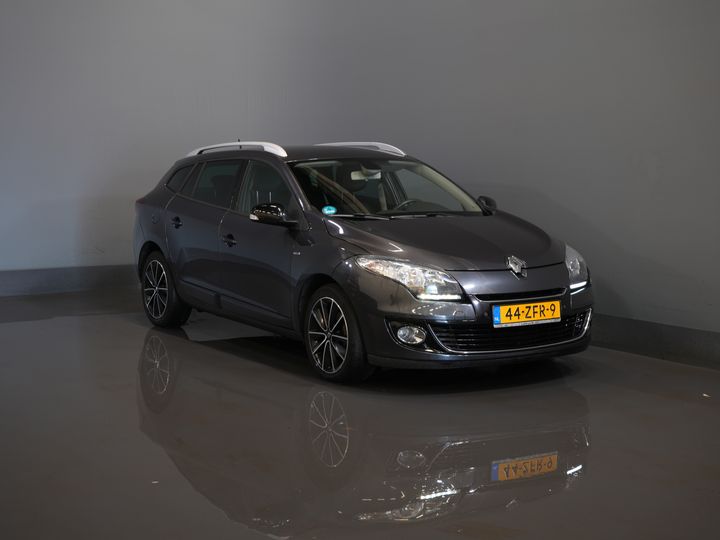 Renault Mégane Stationwagon Estate 1.5 dCi Bose/ Climate/ LMV/ Cruise/ PDC