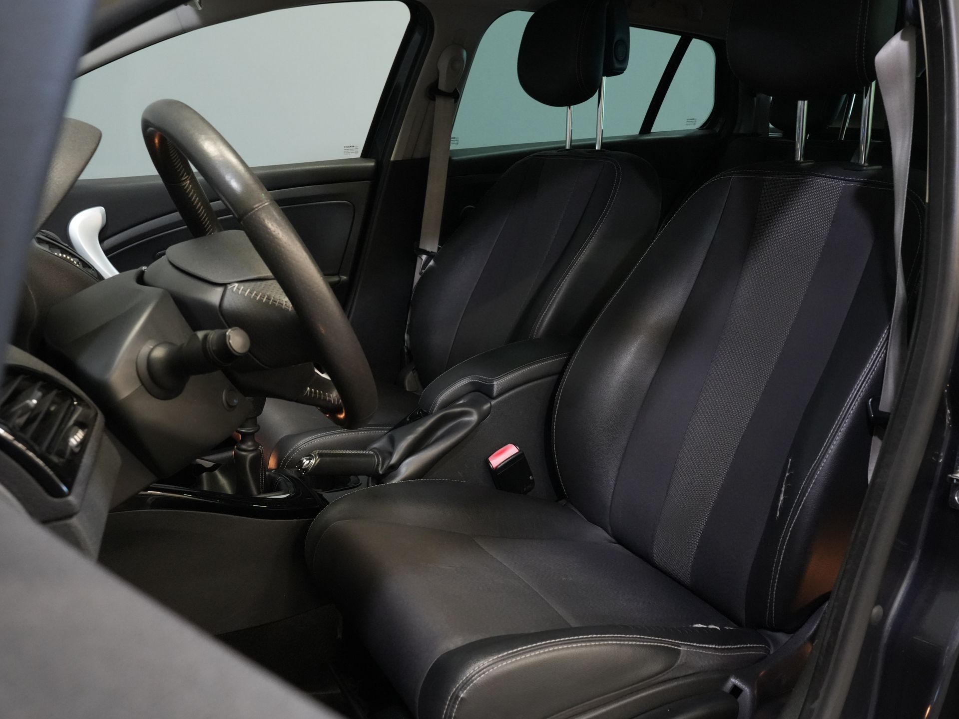 Renault Mégane Stationwagon Estate 1.5 dCi Bose/ Climate/ LMV/ Cruise/ PDC